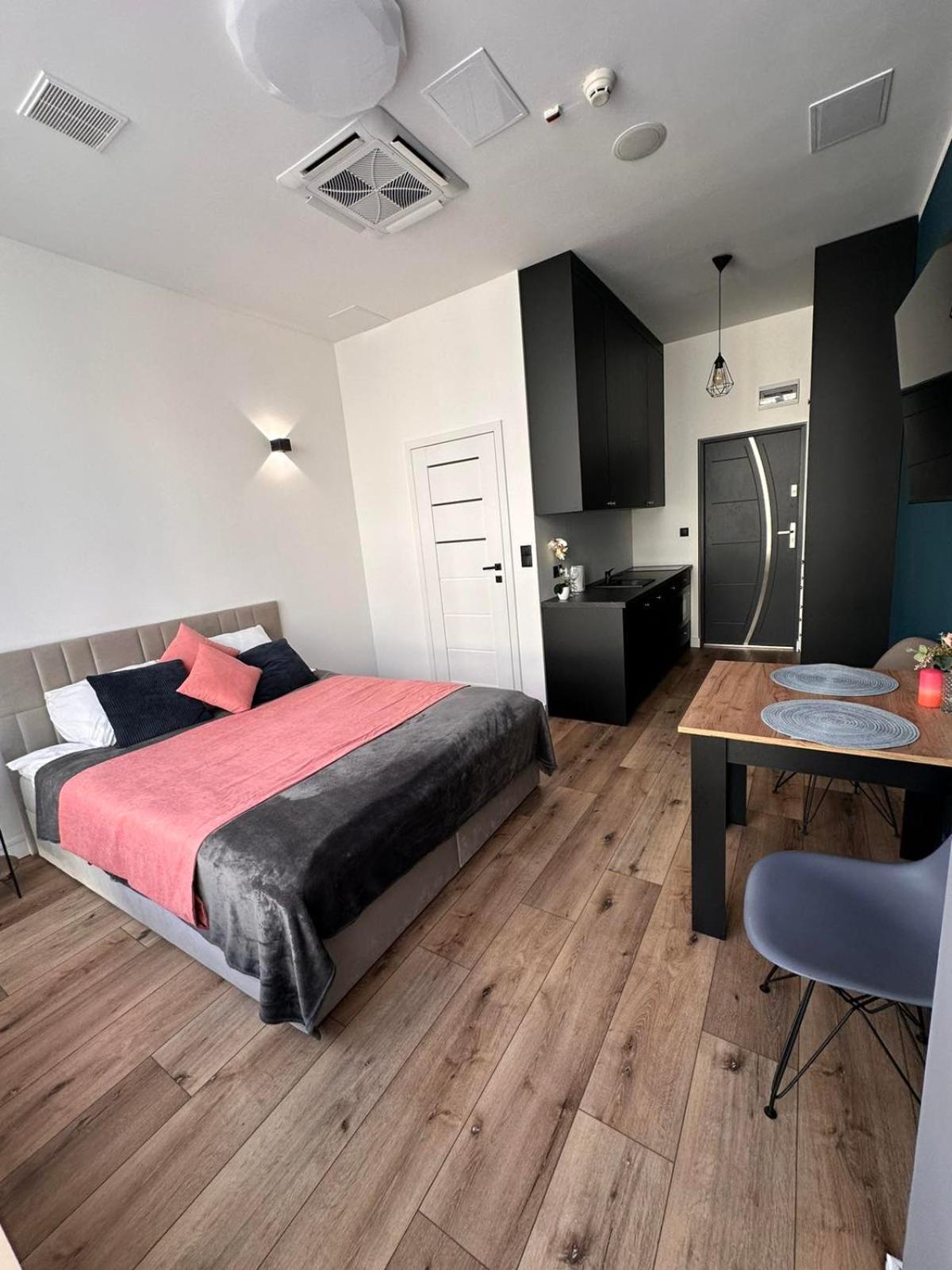 Hotel Apart Varsavia Esterno foto
